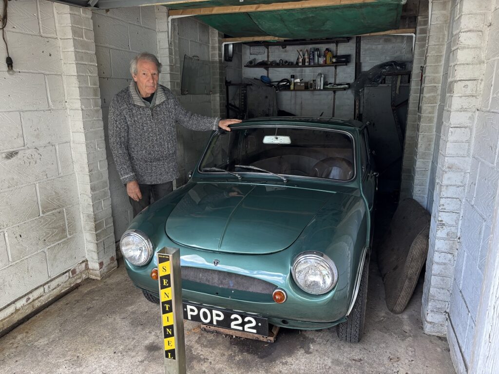 Display of Jaguar cars to be highlight of Barnet Classic Car Show after 80 cars parade along Barnet High Street.
