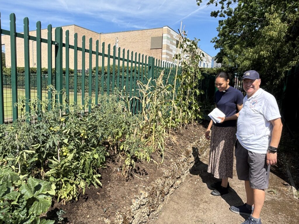 East Barnet Valley Bowls Club hosts community garden for St James Church New Barnet taking advantage of spare land for new community initiative